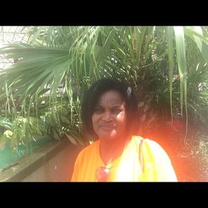 Meet your Posher, Linder