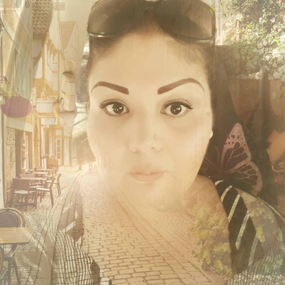 Meet your Posher, Magaly