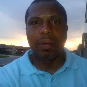 Meet your Posher, Troy