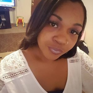 Meet your Posher, Edna