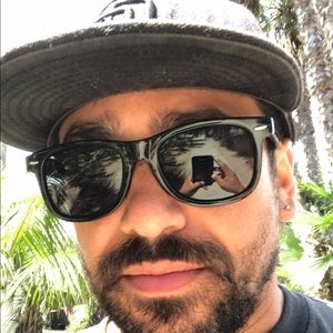 Meet your Posher, Raul