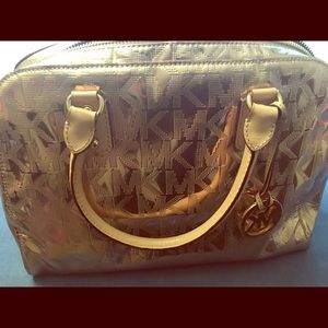 50% off FLASH SALE! Michael Kors Rose Purse