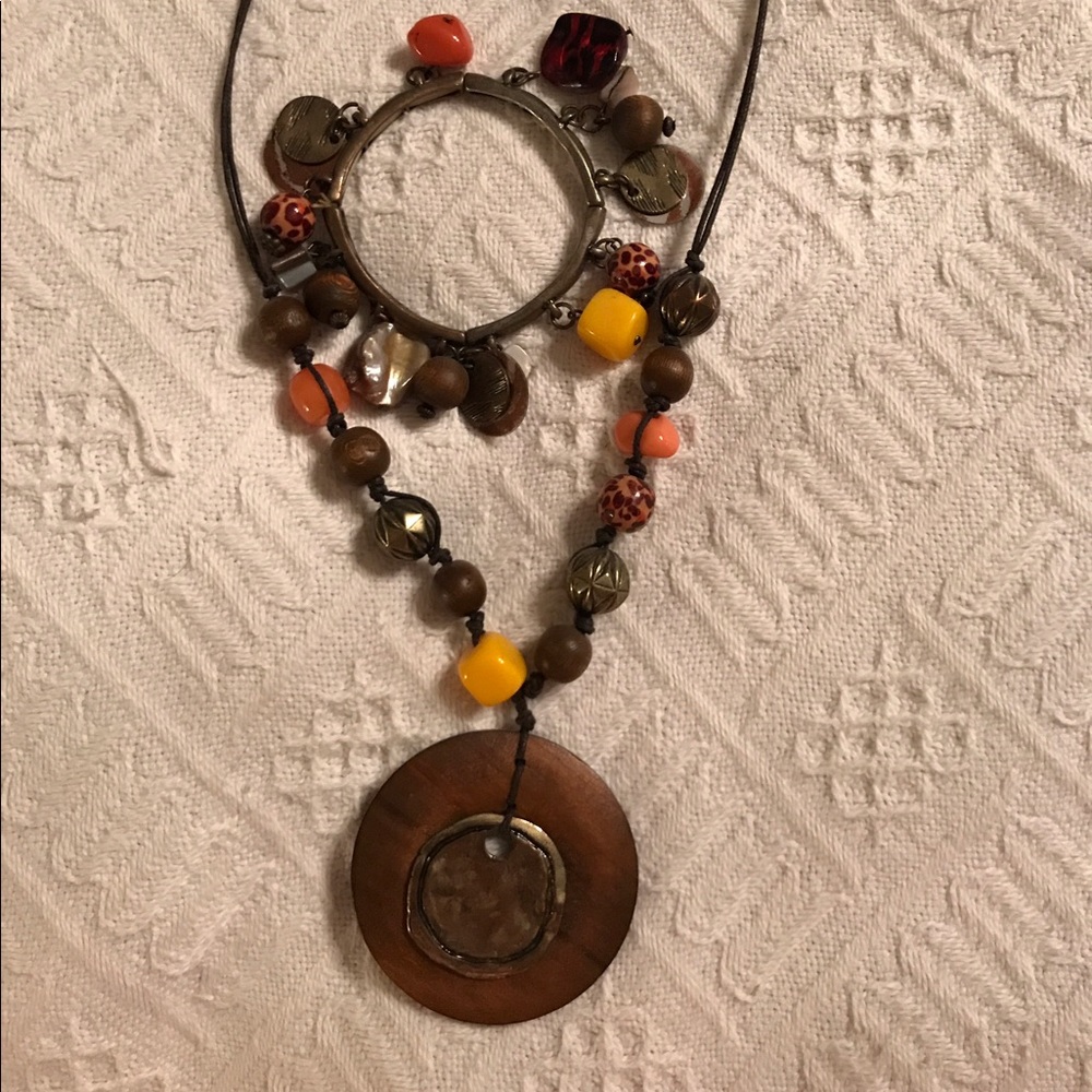 Matching necklace, bracelet and earring set