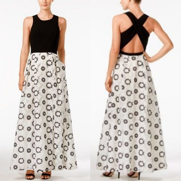 Calvin Klein Dresses & Skirts - CALVIN KLEIN EMBROIDERY LACE GOWN 🆕