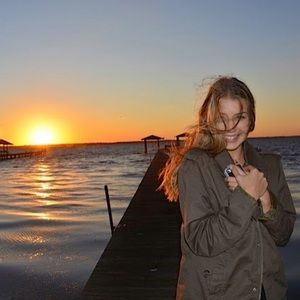 Meet your Posher, Karly
