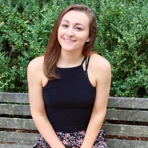 Meet your Posher, Caroline