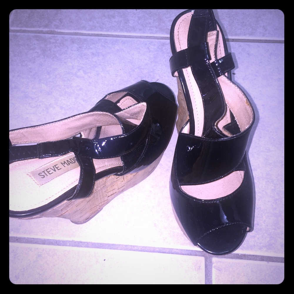 Black shoes with toes out