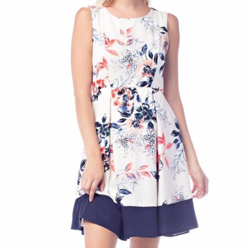 ❤️CLOSING SALE❤️  Cream Floral Midi Dress