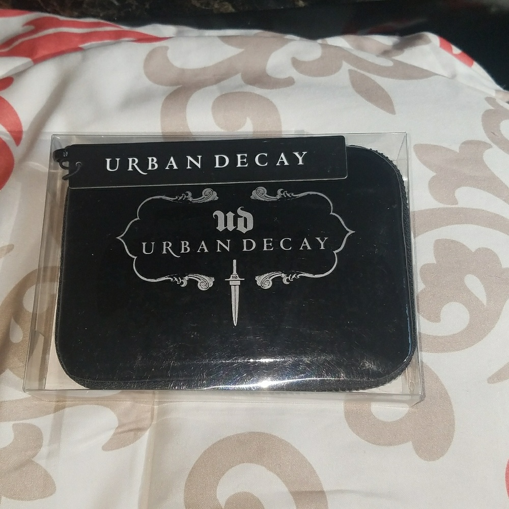 Urban decay The Dangerous Palette