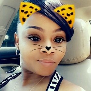 Meet your Posher, Kyla