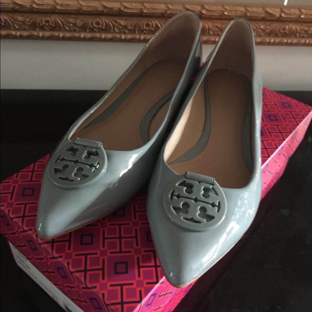 Tory Burch logo patent flat