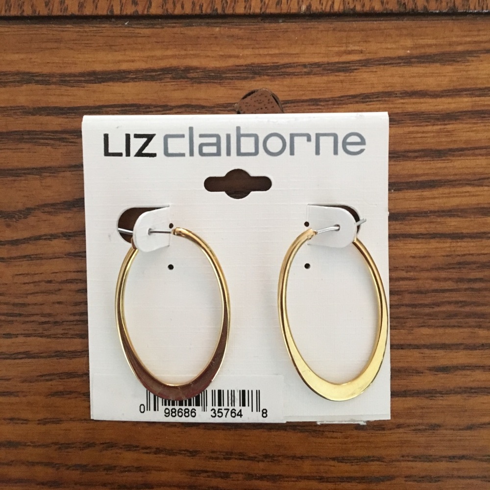 Gold earrings