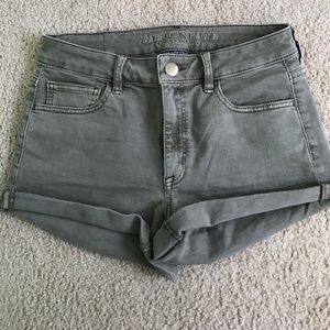 Army green American eagle high rise shorts