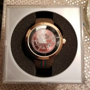 Gucci watch