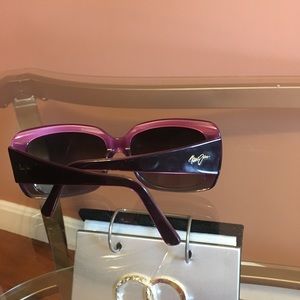 Maui Jim Sunglasses!!! Send me some offers!