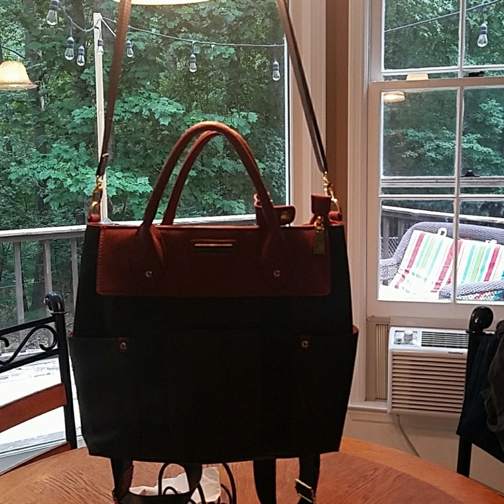 Adrienne Vittadini travel bag/purse/backpack