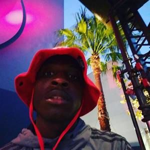 Meet your Posher, Ross