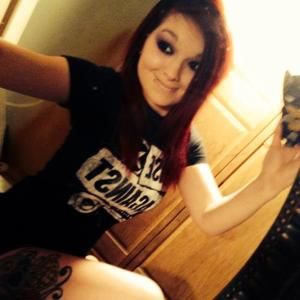 Meet your Posher, Carly