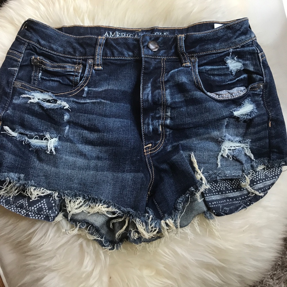 American Eagle Hi-Rise festival shortie