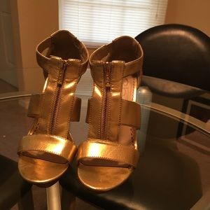 Bebe Tiffany heels