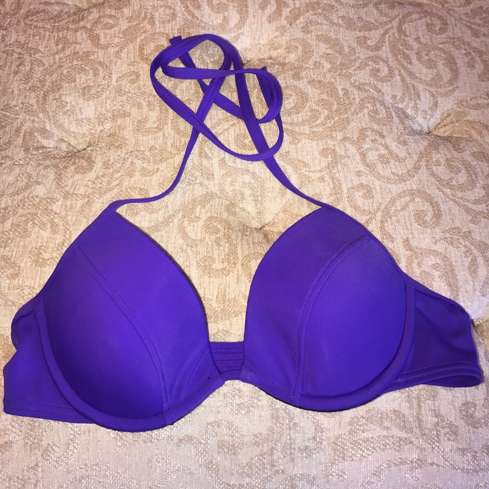 Victoria's Secret bikini top 34A