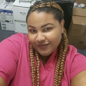 Meet your Posher, Megan