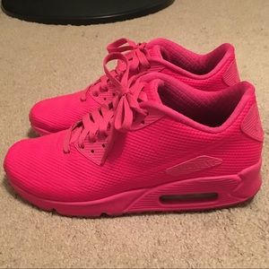 DISCONTINUED Nike ID Air Max's