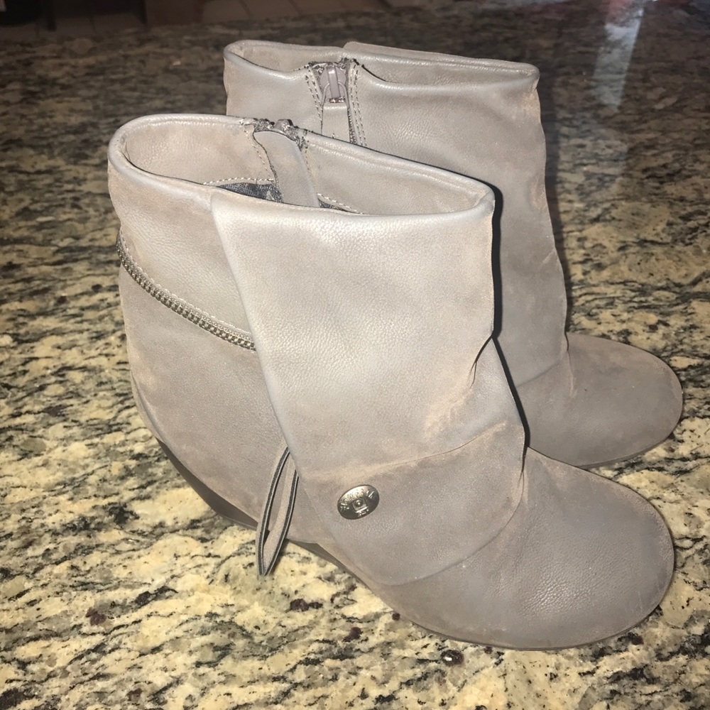 Wedge booties