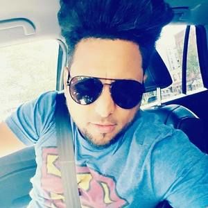 Meet your Posher, Sandy