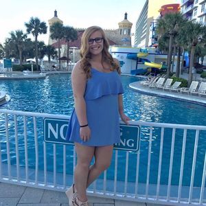 Meet your Posher, Marissa