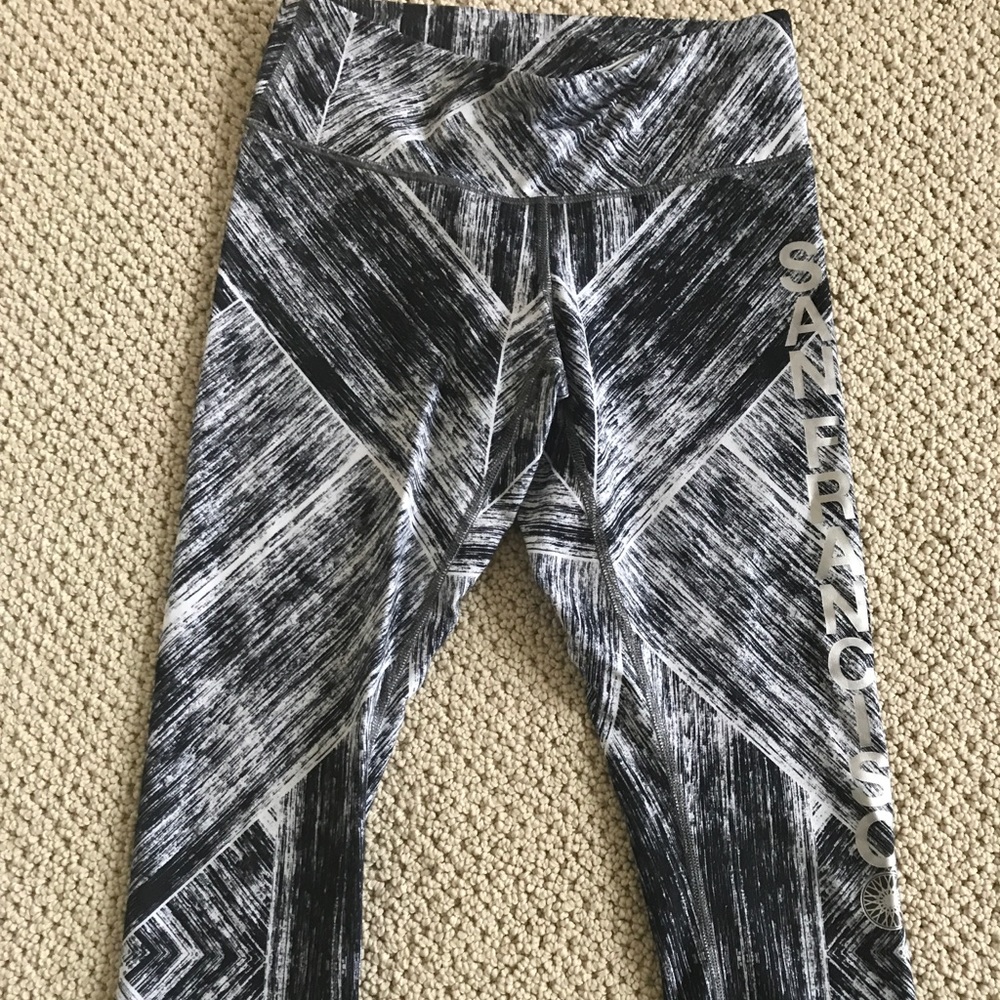 Lululemon SoulCycle San Francisco Crops