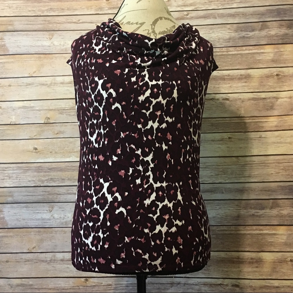 🔴 ➡️Ann Taylor sleeveless top