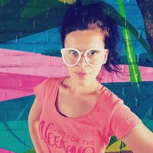Meet your Posher, Szandra