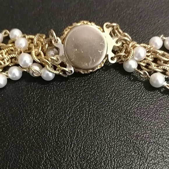Vintage multi strand "pearl" & gold toned necklace - Picture 4 of 4