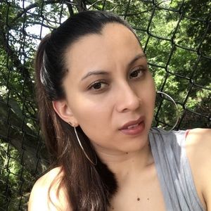 Meet your Posher, Leticia