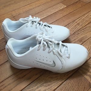 White Nike cheerleading sneakers like new