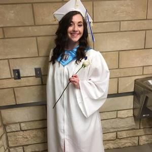 Meet your Posher, Dina