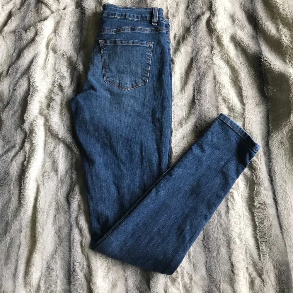 Refuge destroyed skinny jeans