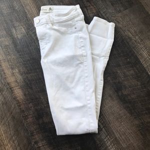 Skinny white jeans