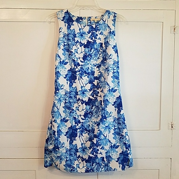 Under skies dress Clearance