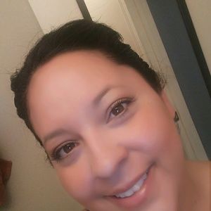 Meet your Posher, Sonia