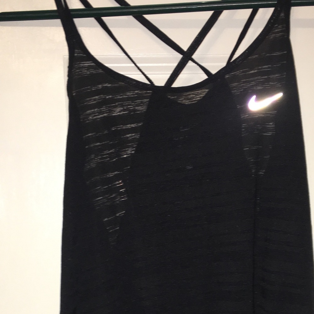 nike black running tank top