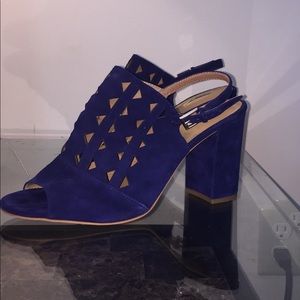 Blue open toe sandals
