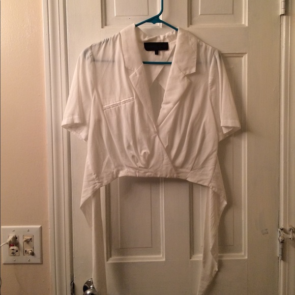 Cropped Open Back Top - Picture 3 of 5