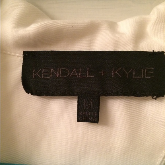 Cropped Open Back Top - Picture 5 of 5