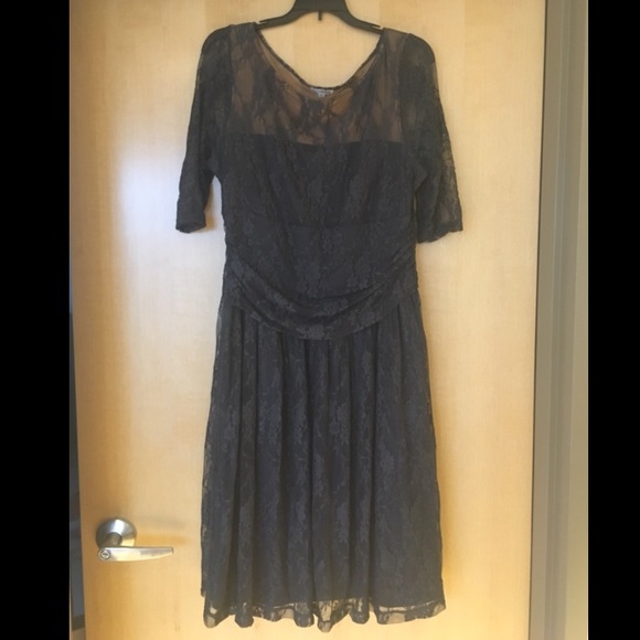 Kiyonna Luna Lace Dress in Gray - Picture 6 of 8