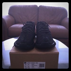 Adidas yeezy boost 350 "pirate black"