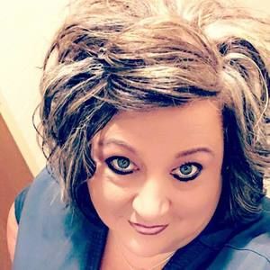 Meet your Posher, Janise