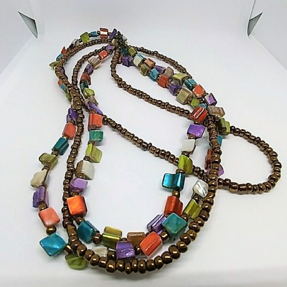 Beaded Necklace - Picture 2 of 8