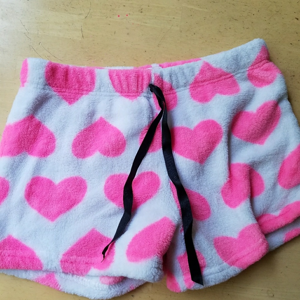 **SOLD** Super soft Shorts